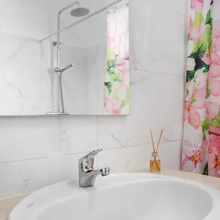 Casa Da Ribeira Da Janela *