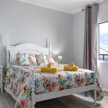 Casa Da Ribeira Da Janela Porto Moniz