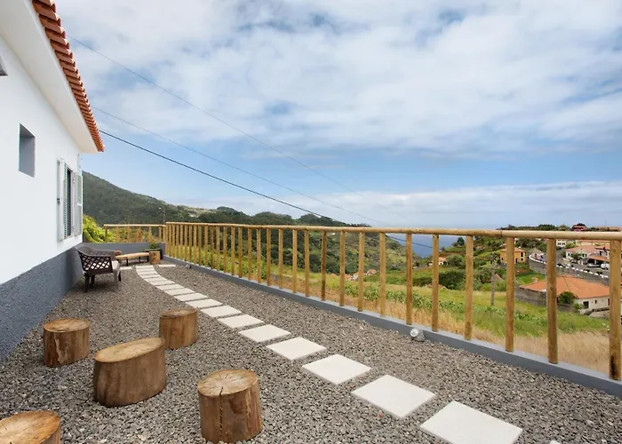 Casa Da Ribeira Da Janela * Porto Moniz